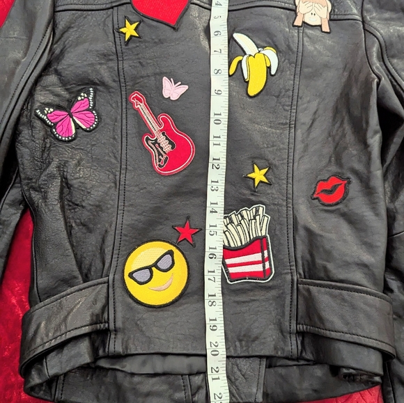 Belle Vere Black Leather Moto Jacket Belted Embellished Applique Size Small - Picture 7 of 9